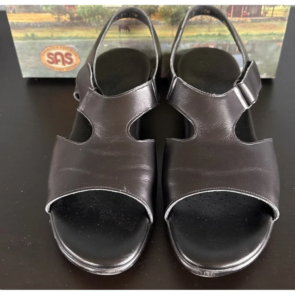 SAS Suntimer Sandals Womens Size 10 M Black Leather Tripad Comfort Strap